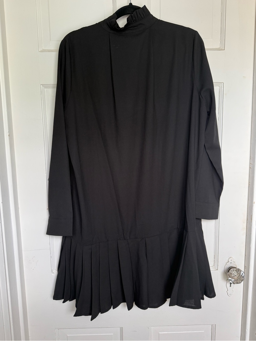 Tuckernuck Black Crepe Tate Dress-NWT - Picture 2 of 10